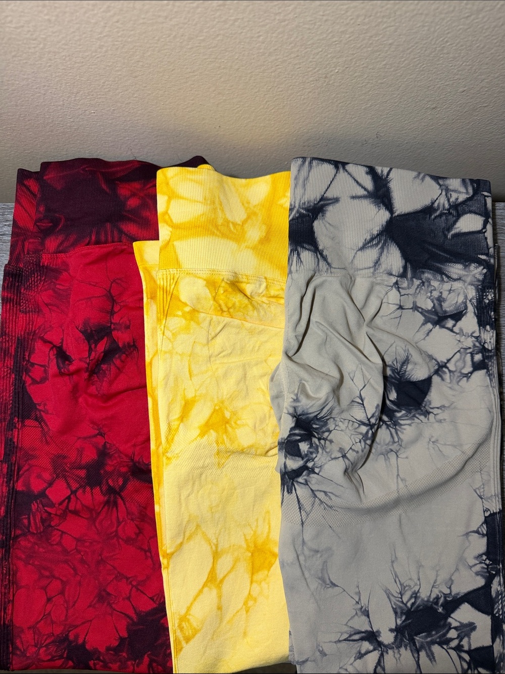 Tie Dye Ladies Booty Scrunch Leggings -Red, Yellow and Tan  size Large